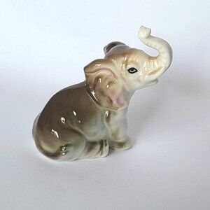 Vintage Gift Craft Japan Bone China Kitsch Collectible Sitting Elephant Figurine